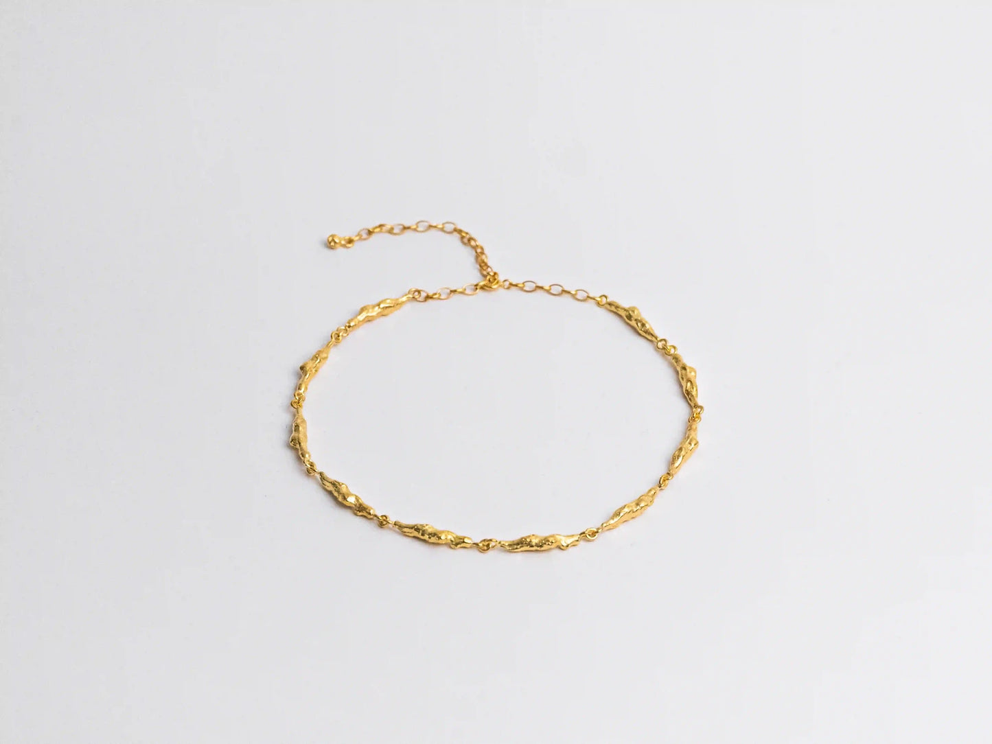 choker necklace, gold necklace, contemporary jewelry,