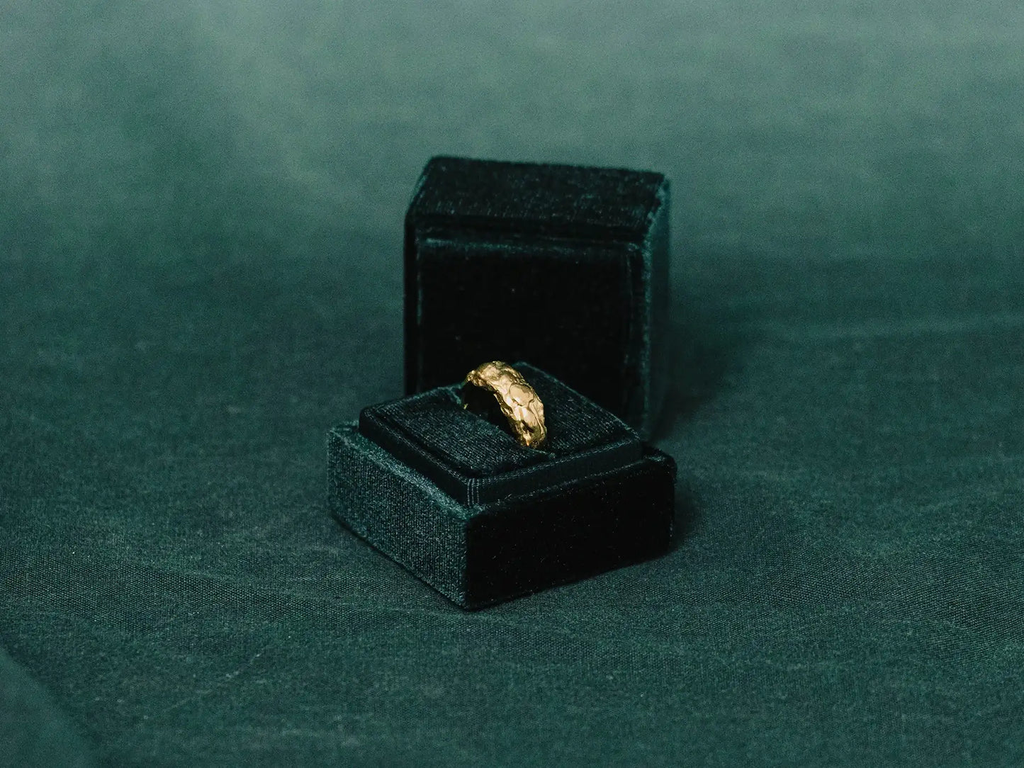 Lahar Ring (Gold)