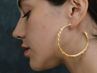 Menyala Earrings (Gold)