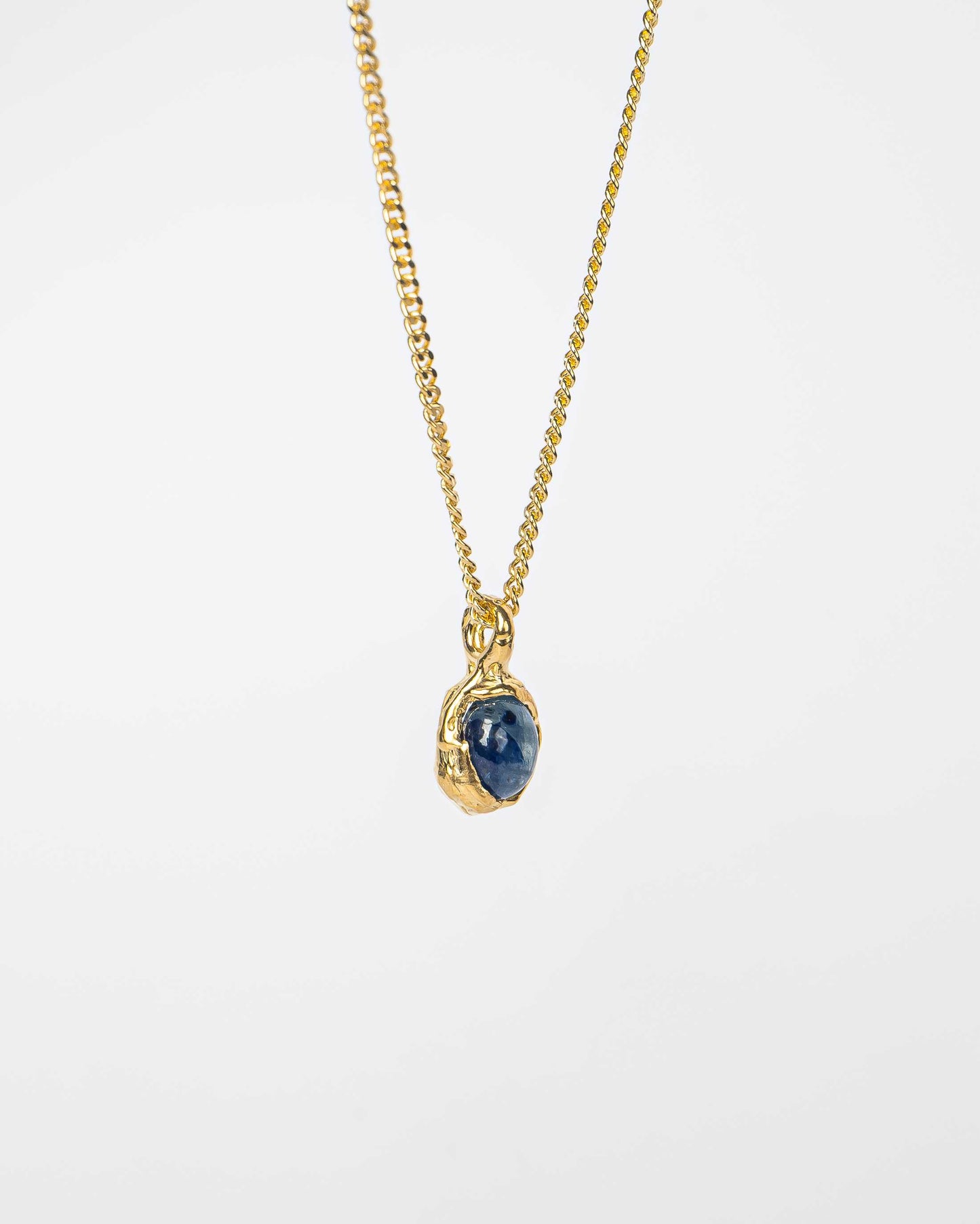 Lila Sapphire (Gold)