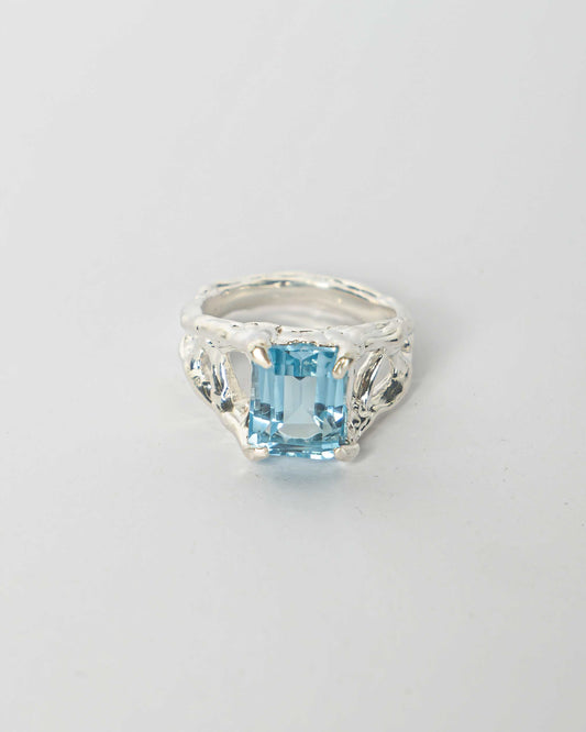 Thessa Blue Topaz (Silver)