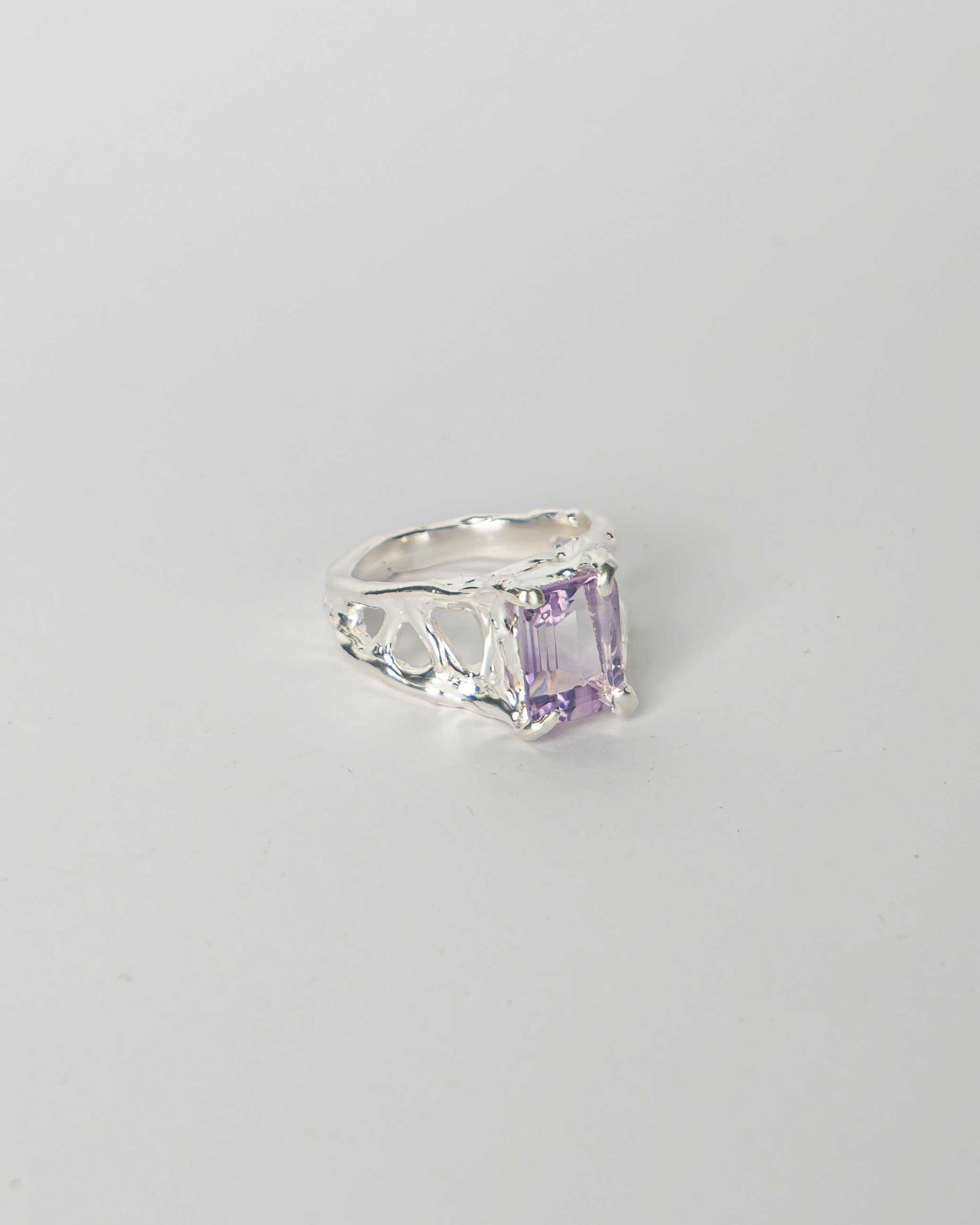 Thessa Amethyst (Silver)